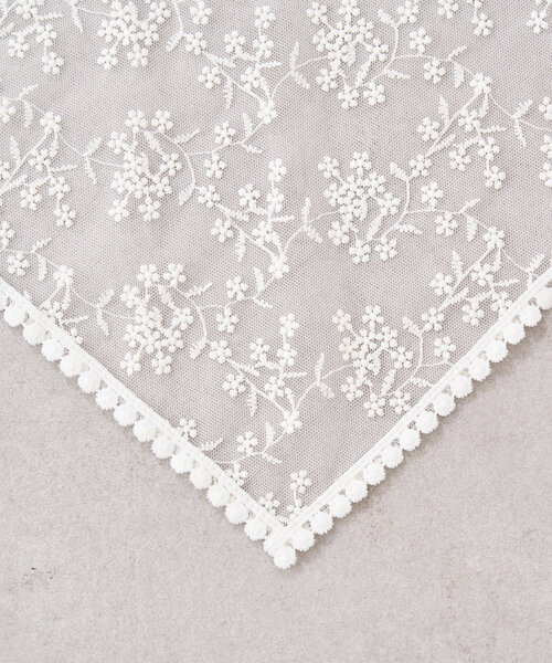 CIAOPANIC TYPY（チャオパニックティピー）の「【KIDS】レースバブーシュカ（カチューシャ・キッズ・ホワイト/ブラック・ONE SIZE）」の5枚目の写真