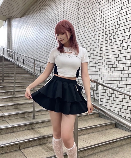 REFLEM メタリックオーバルロゴ切り替えレース切替クロップドTシャツ REFLEM/レフレム』レース切替クロップドTシャツ/ハーフスリーブ