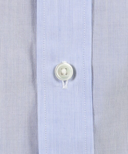 TOMORROWLAND (トゥモローランド)の「200/2 コットンシアサッカー ショートポイント ワイドスプレッド シャツ(シャツ/ブラウス・メンズ・グレー系その他/ホワイト/ブルー系その他・XS/S/M/L)」の12枚目の写真