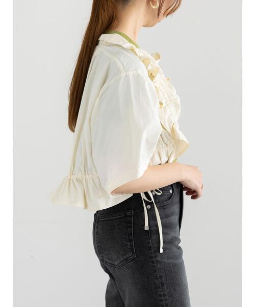 Te chichi(テチチ)の「ドロストギャザーボレロジャケット(ノーカラージャケット・レディース・ブラック/オフホワイト・F)」の8枚目の写真