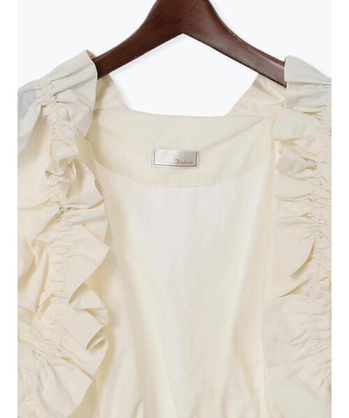 Te chichi(テチチ)の「ドロストギャザーボレロジャケット(ノーカラージャケット・レディース・ブラック/オフホワイト・F)」の17枚目の写真