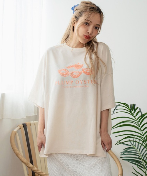 anap mimpi(アナップミンピ)の「オイスタープリント半袖オーバーサイズTシャツ(Tシャツ/カットソー・レディース・キナリ/オートミール/ブラック・FREE)」の5枚目の写真