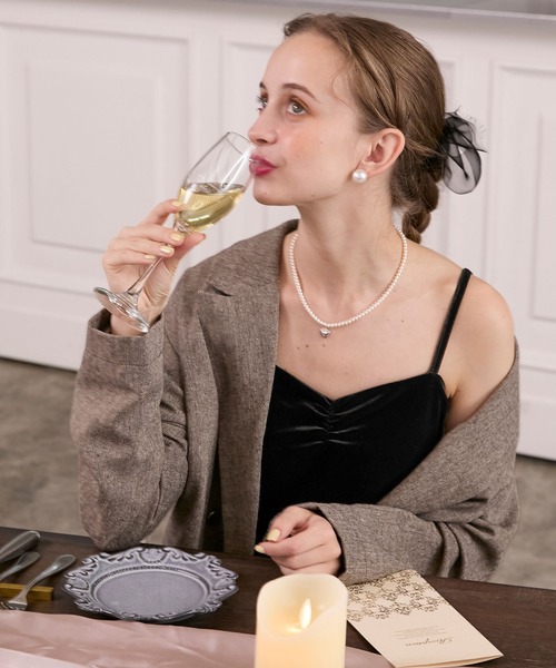 BONLECILL noir（ボンルシールノワール）の「【BONLECILL noir】カップ付きハートネックギャザーベロアキャミソール（キャミソール・レディース・ブラウン/ブラック/アイボリー・FREE）」の14枚目の写真