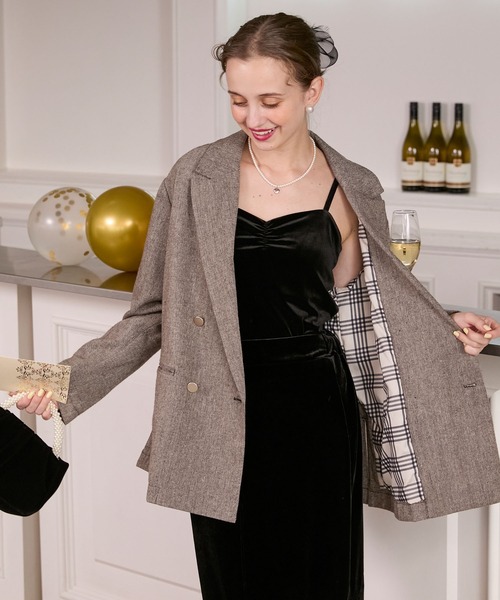 BONLECILL noir（ボンルシールノワール）の「【BONLECILL noir】カップ付きハートネックギャザーベロアキャミソール（キャミソール・レディース・ブラウン/ブラック/アイボリー・FREE）」の17枚目の写真