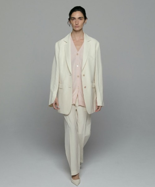 ETRE TOKYO(エトレトウキョウ)の「SANTEトリアセリネンエアリージャケット(テーラードジャケット・レディース・ネイビー/アイボリー/ブラック・S/M)」の8枚目の写真