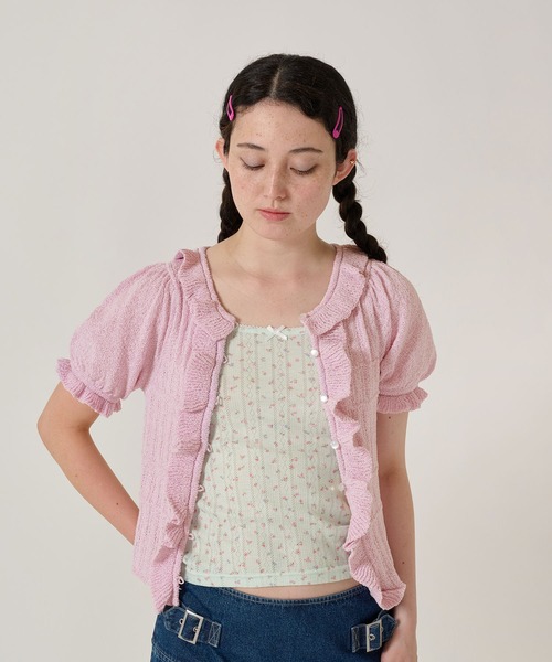 TINA:JOJUN(ティーナジョジュン)の「フリル付き 半袖ニットカーディガン TINA:JOJUN(カーディガン/ボレロ・レディース・ピンク/ネイビー・M)」の7枚目の写真