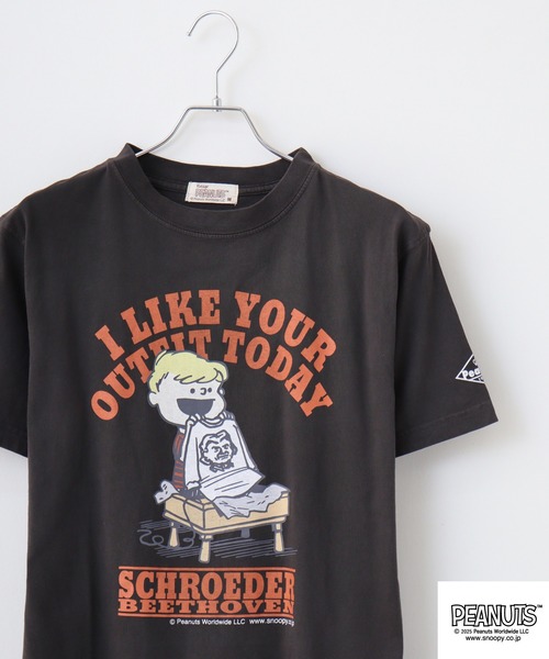 PEANUTS(ピーナッツ)の「PEAUTS ピグメントプリントTシャツ(Tシャツ/カットソー・メンズ・アイボリー系1/アイボリー系/アイボリー/オレンジ/オレンジ系/サックスブルー系/アイボリー系2/サックスブルー/ブラック/ブラック系・M/L/S/LL)」の3枚目の写真