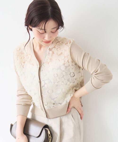 le.coeur blanc（ルクールブラン）の「【長袖】チュール刺繍Vネックカーディガン（カーディガン/ボレロ・レディース・ブラック/ピンクベージュ/アイボリー/グレー/ブラウン/ベージュ・38）」の9枚目の写真