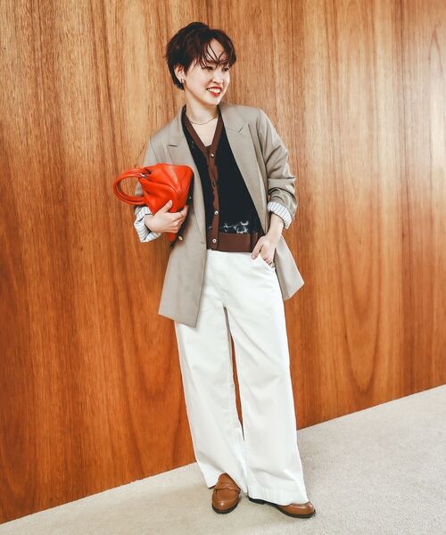 le.coeur blanc（ルクールブラン）の「《手洗い可能》チュール刺繍Vネックカーディガン（カーディガン/ボレロ・レディース・ブラック/ピンクベージュ/アイボリー/グレー/ブラウン/ベージュ・38）」の9枚目の写真