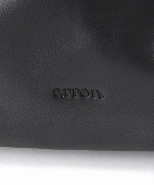 arron（アローン）の「【arron/ アロン】soft leather bag（ハンドバッグ・レディース・キャメル/ブラック・FREE）」の3枚目の写真
