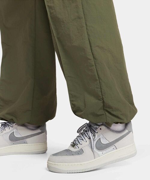 セール】ナイキ スポーツウェア エブリシング ウーブン ウィメンズ