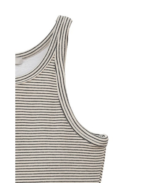 CLANE(クラネ)の「LOGO SLIM TANK TOPS(タンクトップ・レディース・ホワイト/ブラック/その他・1/2)」の11枚目の写真