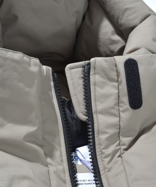 SUPERTHANKS(スーパーサンクス)の「ダウンジャケットコートAOAP Collaboration Down Jacket(ダウンジャケット/コート・メンズ・ブラック/カーキ・S/M/L)」の10枚目の写真
