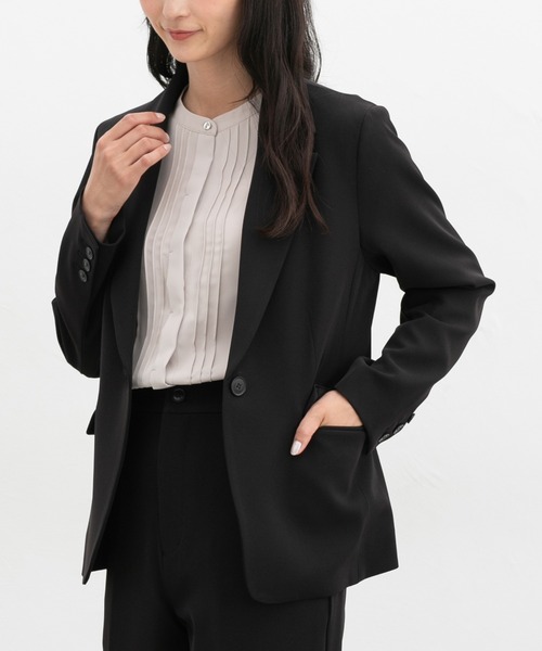 Honeys（ハニーズ）の「【ストレッチ・マシンウォッシャブル・イージーケア】１つ釦テーラードジャケット（テーラードジャケット・レディース・ネイビー/ブラック/ヘザーチャコール/ダークベージュ・M/S/L/LL/3L）」の8枚目の写真