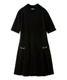プリーツニットワンピース