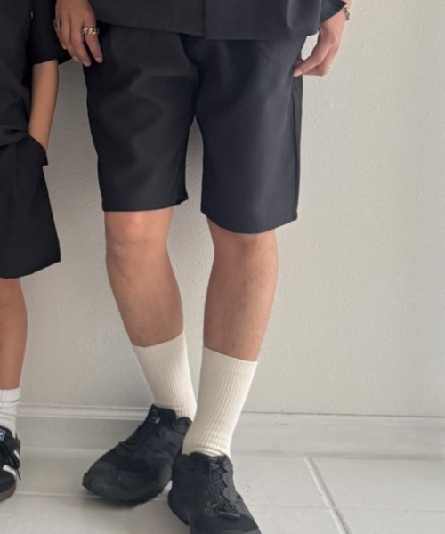 Fluffy BROTHERS(フラッフィーブラザーズ)の「ハーフパンツ(大人サイズ)(その他パンツ・メンズ・アイボリー/ブラック・M/L/XL)」の1枚目の写真