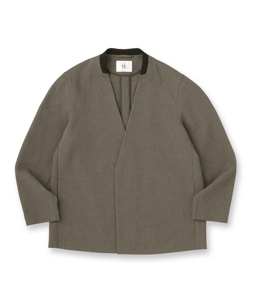 tk.TAKEO KIKUCHI（ティーケータケオキクチ）の「【セットアップ対応】テッククレープノーカラージャケット（テーラードジャケット・メンズ・ブラック/ブラウン系その他/チャコールグレー・01/02/03）」の4枚目の写真