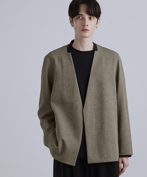 tk.TAKEO KIKUCHI（ティーケータケオキクチ）の「【セットアップ対応】テッククレープノーカラージャケット（テーラードジャケット・メンズ・ブラック/ブラウン系その他/チャコールグレー・01/02/03）」の5枚目の写真