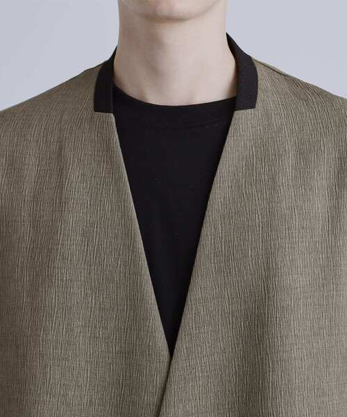 tk.TAKEO KIKUCHI（ティーケータケオキクチ）の「【セットアップ対応】テッククレープノーカラージャケット（テーラードジャケット・メンズ・ブラック/ブラウン系その他/チャコールグレー・01/02/03）」の20枚目の写真