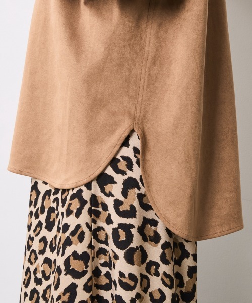 CHIC STYLE（シックスタイル）の「フェイクスエードシャツ＜大きいサイズ有＞シックスタイル（シャツ/ブラウス・レディース・ベージュ/ブラウン・M/L/LL/3L/4L/5L）」の18枚目の写真