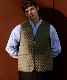 LAVENHAM（ラベンハム）の「Black Edition Zipped Gilet Mens / ブラック エディション ジップド ジレ メンズ（ベスト）」