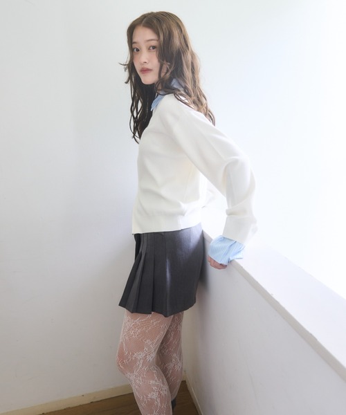 mellowneon（メロウネオン）の「シャツレイヤードライクニット（ニット/セーター・レディース・グレー/オフホワイト・FREE）」の10枚目の写真