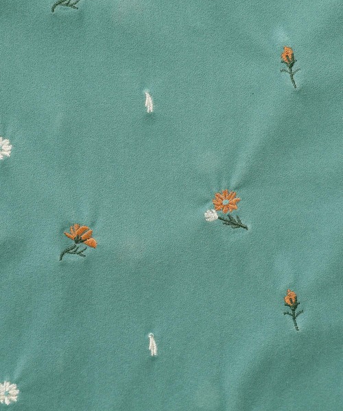 somari imagination（ソマリ イマジネーション）の「花柄刺繍ベロアカットソー（Tシャツ/カットソー・レディース・ブラック・2/1）」の8枚目の写真