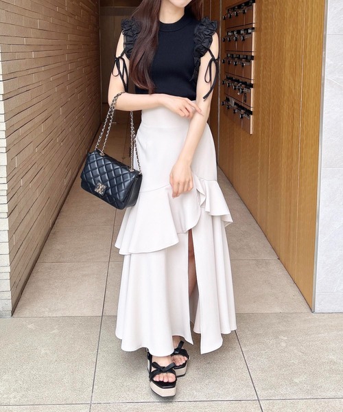 INGNI（イング）の「【WEB限定】バックレースアップアシメスリットスカート（スカート・レディース・グレー/ライトベージュ/ブラック・FREE）」の12枚目の写真