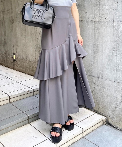 INGNI（イング）の「【WEB限定】バックレースアップアシメスリットスカート（スカート・レディース・グレー/ライトベージュ/ブラック・FREE）」の17枚目の写真