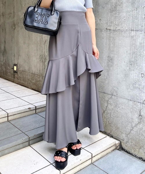 INGNI（イング）の「【WEB限定】バックレースアップアシメスリットスカート（スカート・レディース・グレー/ライトベージュ/ブラック・FREE）」の18枚目の写真