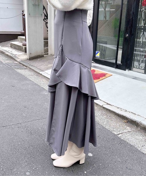 INGNI（イング）の「バックレースアップアシメスリットスカート（スカート・レディース・グレー/ライトベージュ/ブラック・FREE）」の8枚目の写真