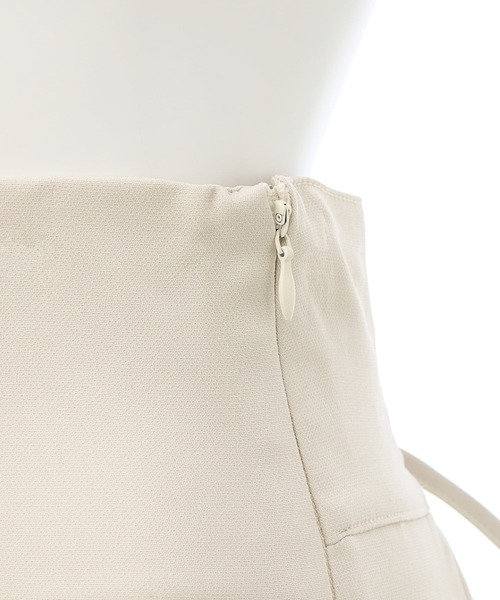 INGNI（イング）の「バックレースアップアシメスリットスカート（スカート・レディース・グレー/ライトベージュ/ブラック・FREE）」の9枚目の写真