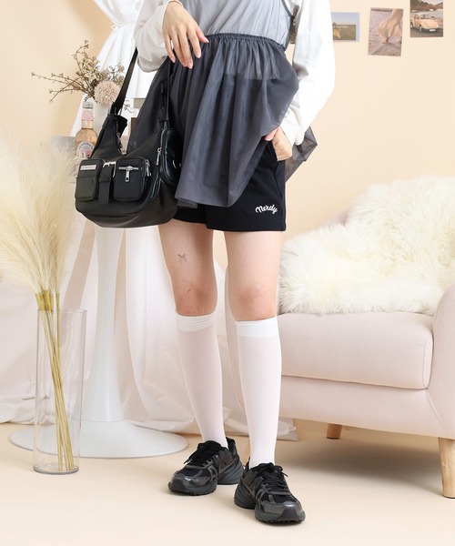 NERDY（ノルディ）の「カーシブロゴショーツ（その他パンツ・レディース・ブラック/ホワイト系その他・M/S）」の2枚目の写真