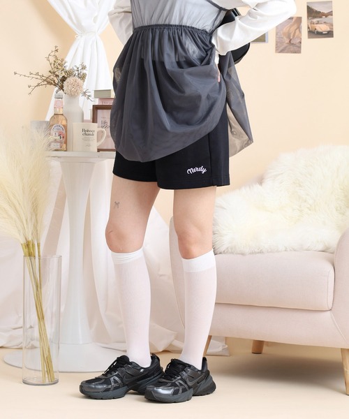 NERDY（ノルディ）の「カーシブロゴショーツ（その他パンツ・レディース・ブラック/ホワイト系その他・M/S）」の4枚目の写真