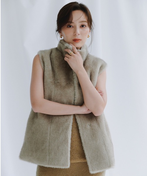 スタンドカラーファーベスト（ベスト）｜anuans（アニュアンス