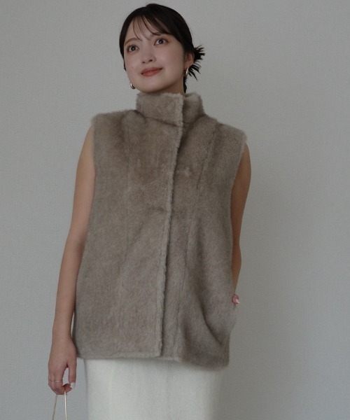 L*r様 【新品】anuans スタンドカラーファーベスト BROWN フリー anuans ベスト ジレ スタンドカラーファーベスト レディース