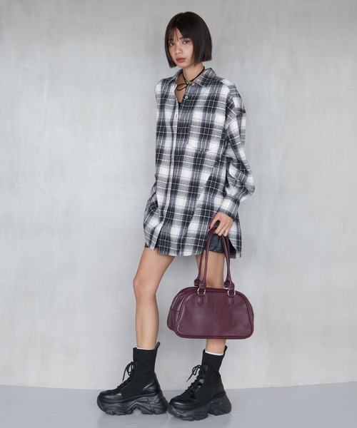 PAGEBOY(ページボーイ)の「【マルチWAY仕様】オンブレチェック2WAYシャツ2(シャツ/ブラウス・レディース・ブラウン/ネイビー/ブラック・FREE)」の5枚目の写真