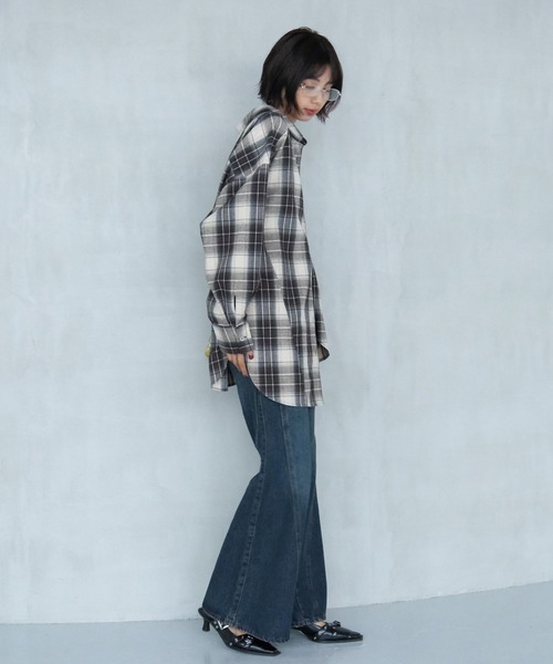 PAGEBOY(ページボーイ)の「【マルチWAY仕様】オンブレチェック2WAYシャツ2(シャツ/ブラウス・レディース・ブラウン/ネイビー/ブラック・FREE)」の18枚目の写真