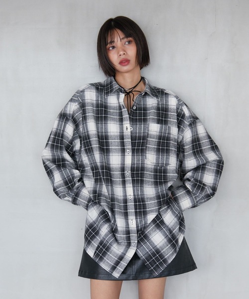 PAGEBOY(ページボーイ)の「【マルチWAY仕様】オンブレチェック2WAYシャツ2(シャツ/ブラウス・レディース・ブラウン/ネイビー/ブラック・FREE)」の7枚目の写真