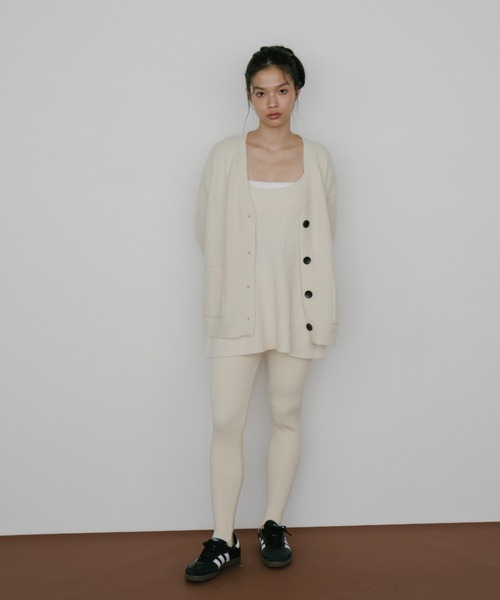 duei（デュイ）の「オーバーサイズニットカーディガン（カーディガン/ボレロ・レディース・ピンク/ネイビー/アイボリー・FREE）」の6枚目の写真