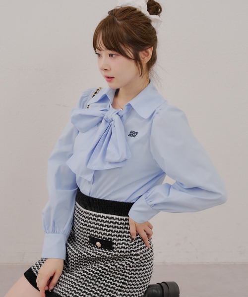 Another Branch olive des olive(アナザーブランチオリーブデオリーブ)の「2WAYボウタイブラウス(シャツ/ブラウス・レディース・オフホワイト/サックスブルー/ブラウン/チェック・FREE)」の1枚目の写真