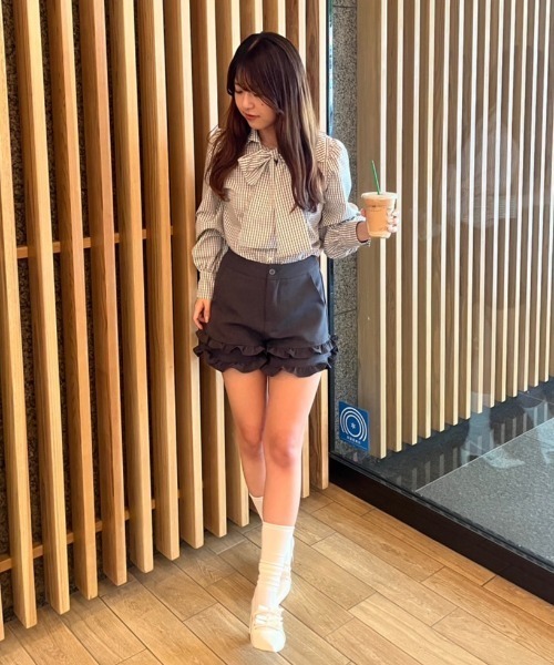 Another Branch olive des olive(アナザーブランチオリーブデオリーブ)の「2WAYボウタイブラウス(シャツ/ブラウス・レディース・オフホワイト/サックスブルー/ブラウン/チェック・FREE)」の7枚目の写真