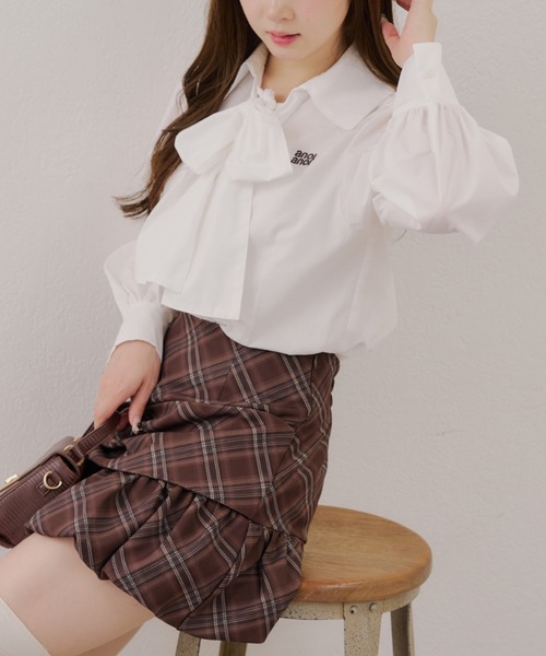 Another Branch olive des olive(アナザーブランチオリーブデオリーブ)の「2WAYボウタイブラウス(シャツ/ブラウス・レディース・オフホワイト/サックスブルー/ブラウン/チェック・FREE)」の21枚目の写真
