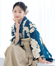 SOUBIEN（ソウビエン）の「【floro by SOUBIEN】ハイジュニア袴4点セット（着物・襦袢・下帯・袴）（着物）」