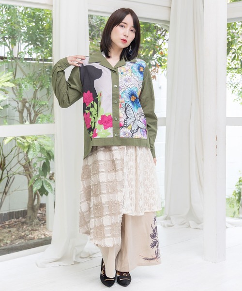 ScoLar(スカラー)の「153649:ネコ花柄切替シャツ(シャツ/ブラウス・レディース・カーキ/アイボリー・M)」の12枚目の写真