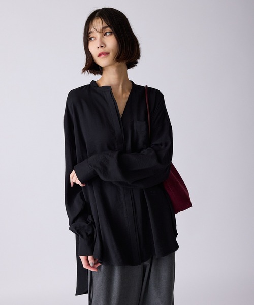 c/est（シーエ）の「c/est/シーエ NELLY ネリースタンドカラーシャツブラウス（シャツ/ブラウス・レディース・ブラック/オフホワイト/ブルー・FREE）」の15枚目の写真