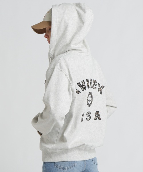 取扱店限定アイテム》LEOPARD VARSITY LOGO PARKA（パーカー）｜AVIREX