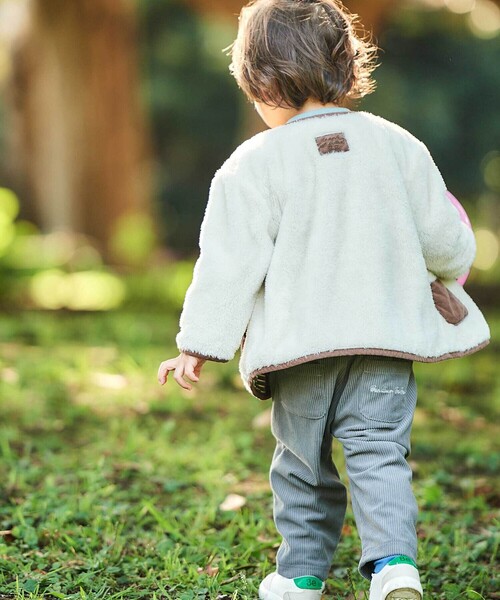 BeBe（ベベ）の「ボア裏ボーダーノーカラーコート(90~100cm)（その他ベビーウェア・キッズ・オフホワイト/グレー・90cm/100cm）」の6枚目の写真