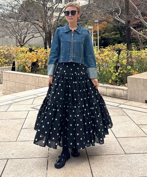 JENNE(ジェンヌ)の「ラグジュアリードットタックスカート(北陸生産生地)(スカート・レディース・ブラック/ネイビー/アイボリー・SMALL/MEDIUM/X-LARGE/LARGE)」の15枚目の写真