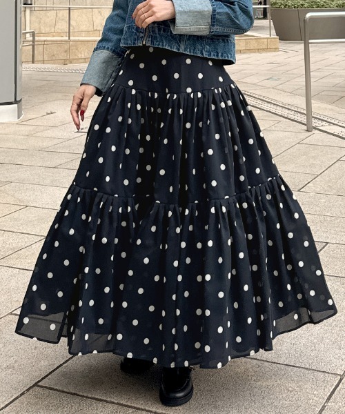 JENNE(ジェンヌ)の「ラグジュアリードットタックスカート(北陸生産生地)(スカート・レディース・ブラック/ネイビー/アイボリー・SMALL/MEDIUM/X-LARGE/LARGE)」の14枚目の写真